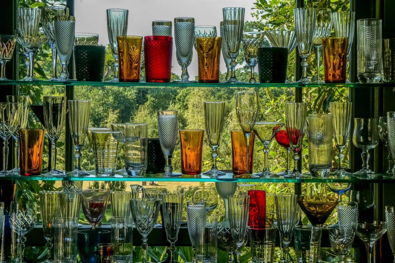 Bar Glassware 7 Facets of Bar Glassware History and Use